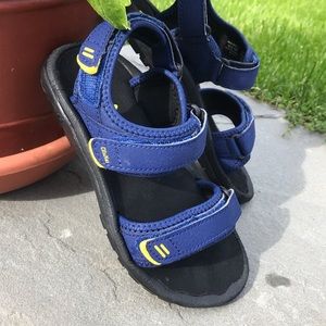 OluKai Pahu Boys Blue Sport Sandals